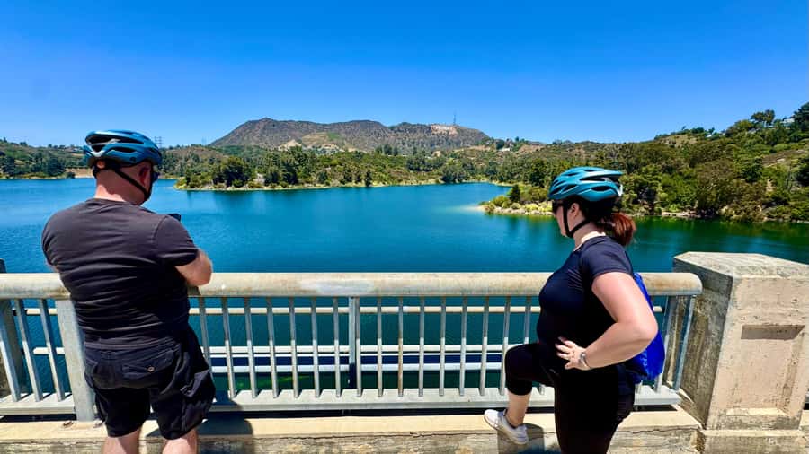 Los Angeles: Scott E-Bike Tours to the Hollywood Sign & More - Film locations and celebrity homes: stories that make the streets make sense