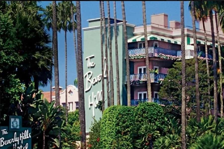 Los Angeles Sightseeing Tour: From Anaheim & Buena Park - Griffith Observatory: The Hollywood Sign moment with real photo time