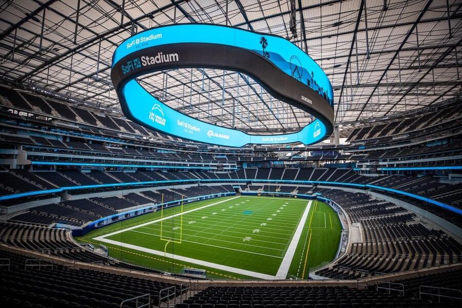 Los Angeles: SoFi Stadium Immersive Behind-the-Scenes Tour - The field moment: tunnel access and why it feels different