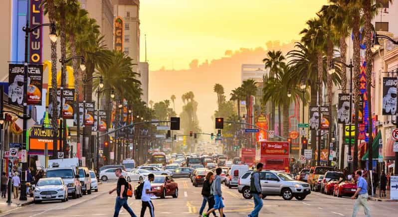 Los Angles: Private Customized Day Tour with Driver - 10 Hours and 100KM: The Real Math Behind LA