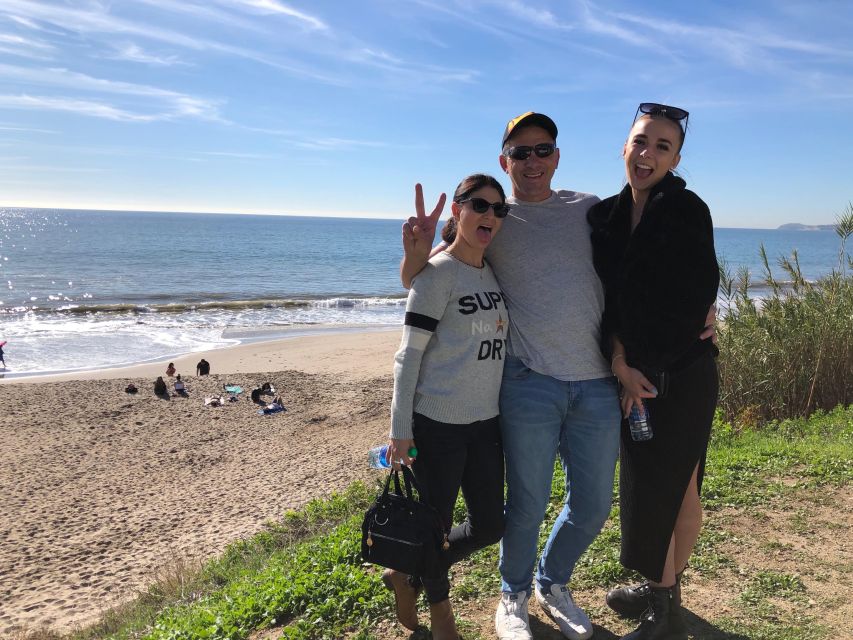 Malibu: Celebrity Homes, Beaches & History Tour - From Poseidon Surf Shop to the Coast: how this day actually runs