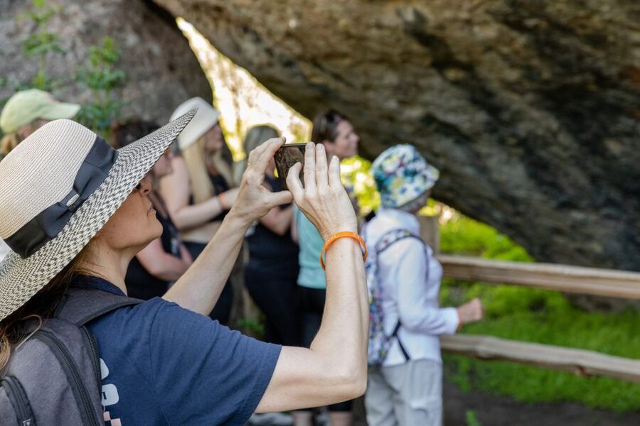 Malibu: Guided Vineyard Hike with Photo Stops and Wine - Pace and terrain: who should book, and who should skip