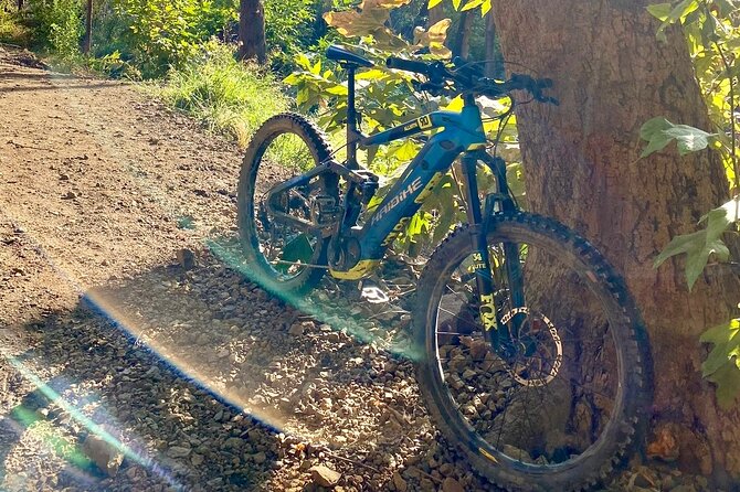 Malibu Waterfall eMTB & Hiking Adventure (Beginner) - Who should book this eMTB and waterfall hike