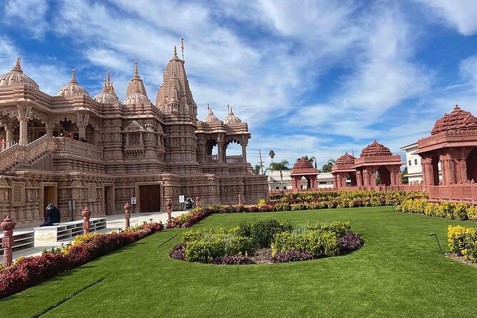 Mandir & Buddhist Temple Tour with Indian Lunch & Chinese Tea - Who this tour is best for (and who should think twice)