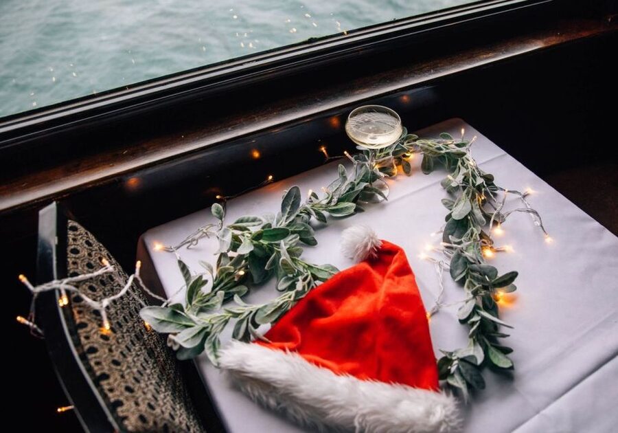 Marina Del Rey: Christmas Eve Buffet Brunch or Dinner Cruise - Comfort, Seating, and What It Feels Like to Be on Board