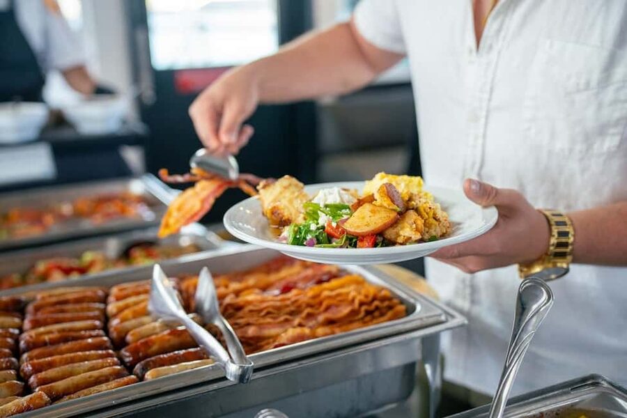 Newport Beach: City Cruises Champagne & Brunch Buffet Cruise - Should you book this Newport Beach City Cruises Champagne & Brunch Buffet Cruise?