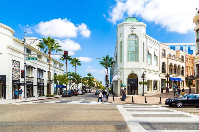Private 4-Hour Limo Tour of Los Angeles and Beaches - Beverly Hills in 15 minutes: the glamour pass you actually need
