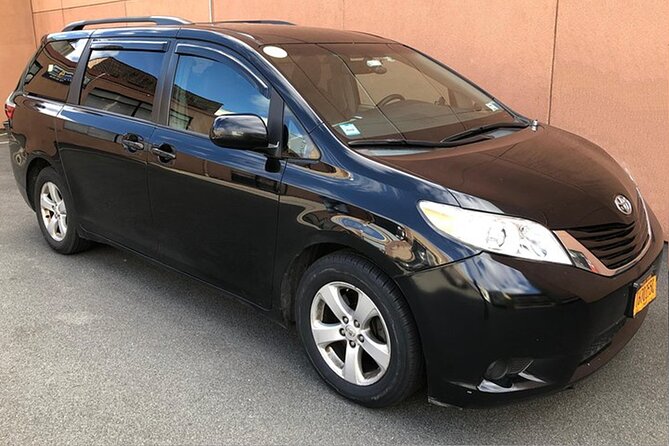 Private Arrival Airport Transfer from LAX (Los Angeles) Airport - From flight to car: what to prepare for at landing