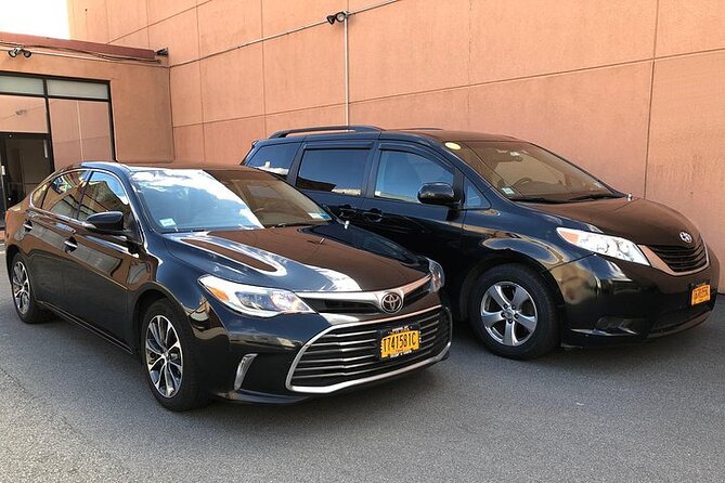 Private Arrival Airport Transfer from LAX (Los Angeles) Airport - Choosing the right vehicle: sedan vs bigger van/SUV and why it matters