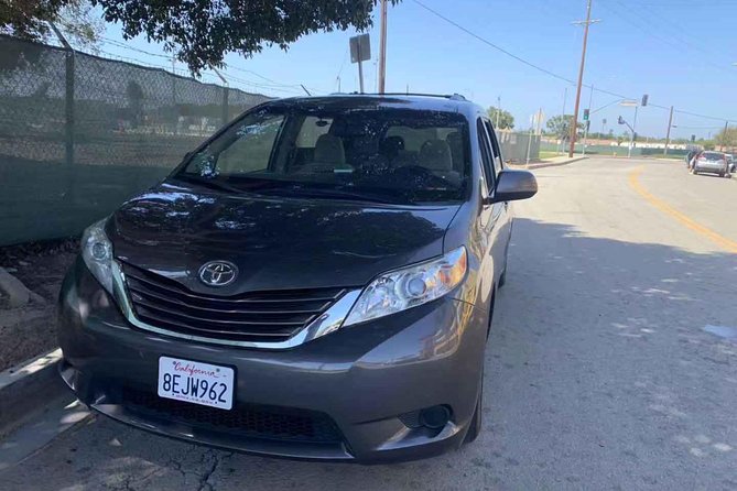 Private Arrival Transfer from LAX Airport to Los Angeles Hotels - Timing at LAX: the communication window you should use