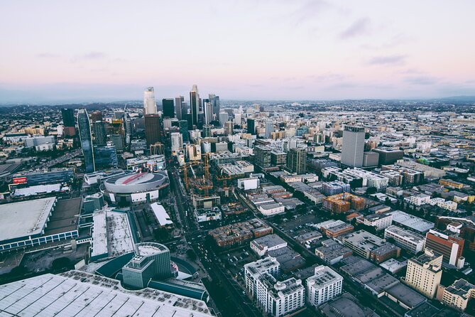 Private Helicopter Tour of Hollywood Sign, Beaches and More - Weight limits: the fine print that can make or break your day