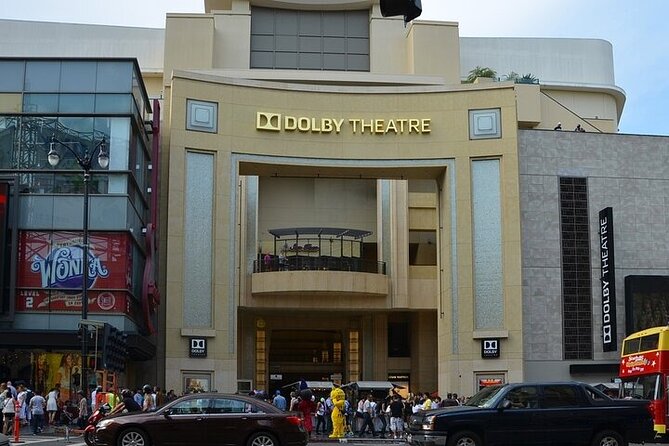 Private Hollywood Celebrity Homes Tour in Beverly Hills - Beverly Hills: luxury streets plus iconic filming locations