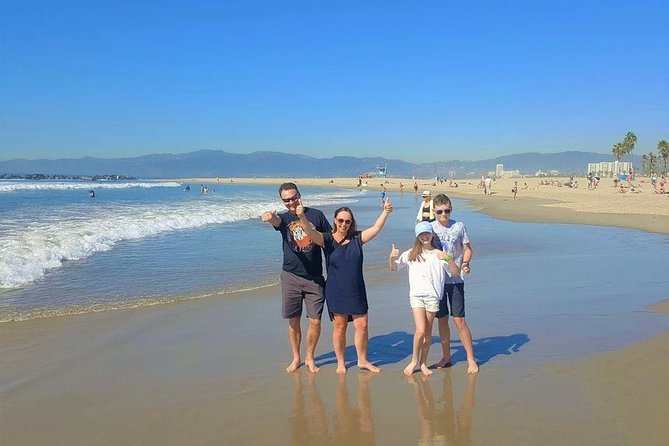 Private Luxurious Tour of Los Angeles - A Smart Way to See Big LA Highlights in 6 Hours