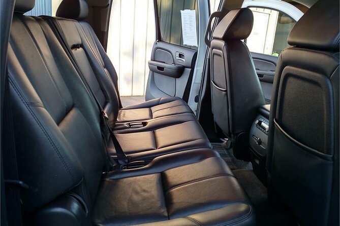 Private One-Way Shuttle Service in Long Beach - The ride: air-conditioned comfort and private space for up to 6