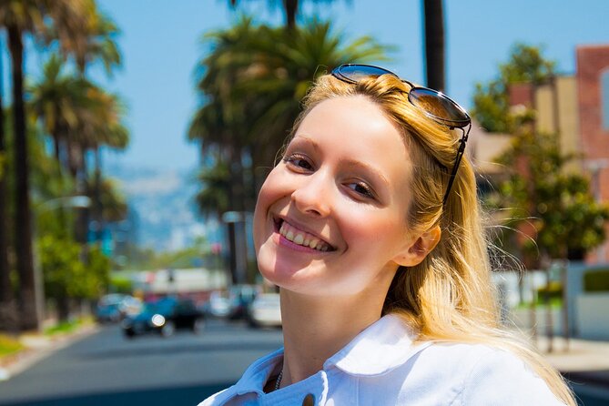 Private Tour of Los Angeles in a Luxury Vehicle - Shopping highlights: Rodeo Drive and a quick taste of luxury LA