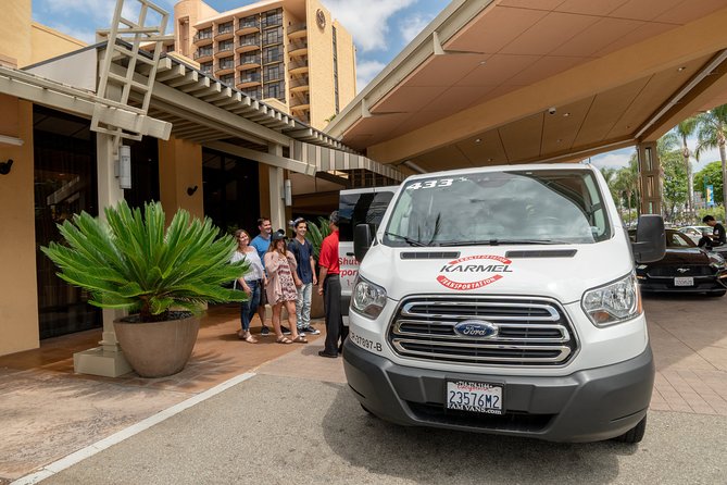 Private Van Airport Arrival Transfer: John Wayne Airport to Anaheim Resort Area - A Calm Start: John Wayne SNA to Anaheim Without the Chaos