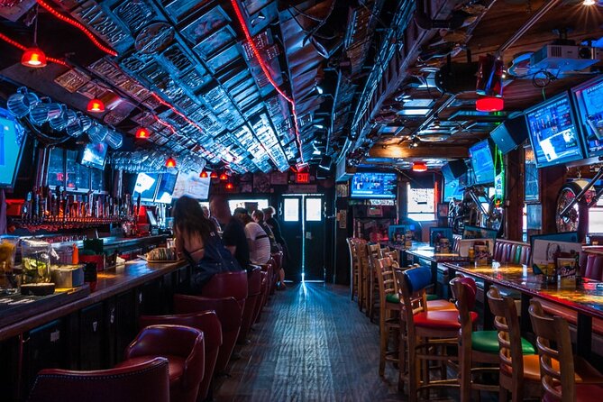 Santa Monica Bar & Club Crawl - The nightclub finish: bottle service, then you choose how long to stay