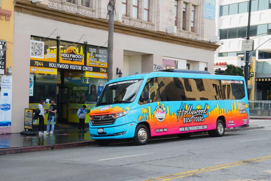 Santa Monica: Best of LA Tour with 3 Iconic Stops - Drive Through Beverly Hills, Rodeo Drive, and the Sunset Strip