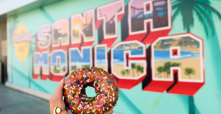 Santa Monica Donut Adventure by Underground Donut Tour - Pace, Comfort, and Who This 2-Hour Walk Works For