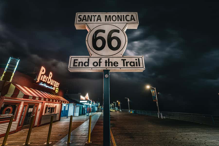 Santa Monica: Ghosts and Phantoms of the Pier Walking Tour - Key highlights worth your time