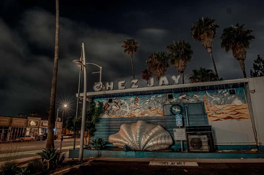 Santa Monica: Ghosts and Phantoms of the Pier Walking Tour - Should you book the Santa Monica Pier Ghosts and Phantoms tour?