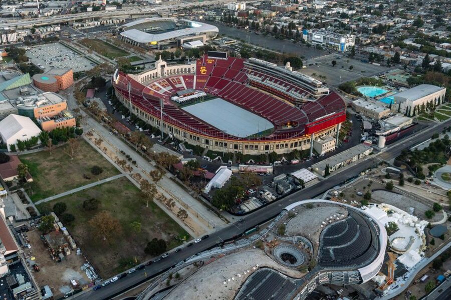 Santa Monica: Hollywood & Beyond Helicopter Tour - Who should book this helicopter tour