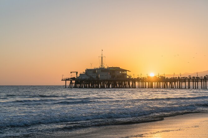 Santa Monica Superhero Exploration Game and Tour - Key things to know before you go