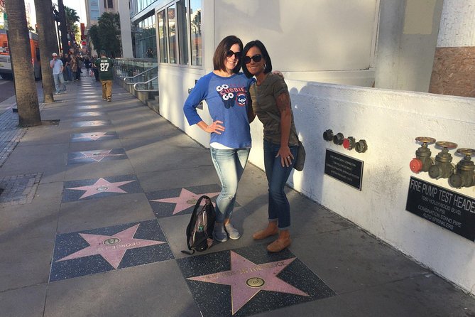 Shared 4 Hours LA Afternoon Tour With Hollywood Sign and Star Homes - Celebrity star homes: what you can expect from the neighborhood drive