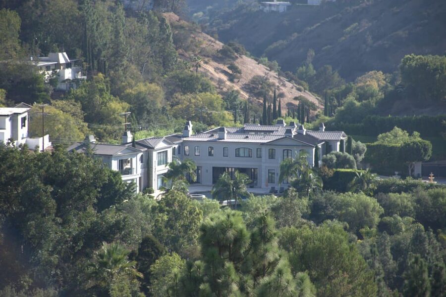 Sightseeing Hollywood Tours - The Hollywood Sign: Best Views Without the Hike
