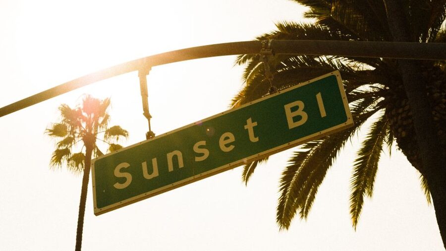 Sunset Strip True Crime and Haunted Tales Walking Tour - Why this Sunset Blvd walk feels different than a usual celebrity tour