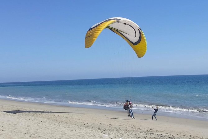 Tandem Paragliding flight with instructor in Malibu - Safety Briefing and Harness Up With Claude