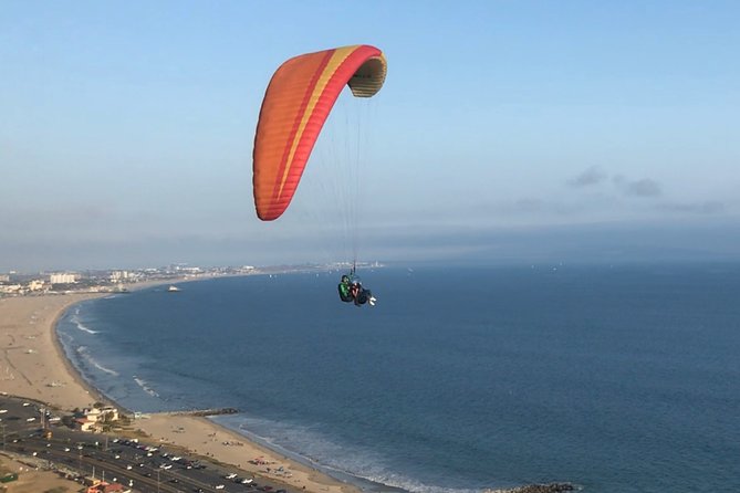Tandem Paragliding flight with instructor in Malibu - Who Should Book Tandem Paragliding in Malibu (and Who Might Pause)