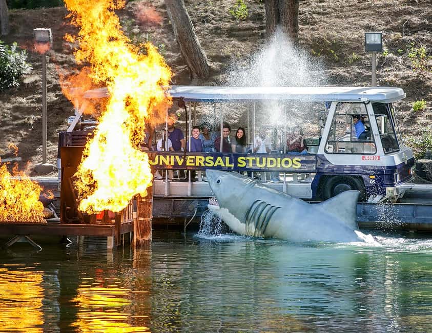 Universal Studios Hollywood: VIP Tour with Ticket - VIP entry, valet parking, and the start that sets the tone