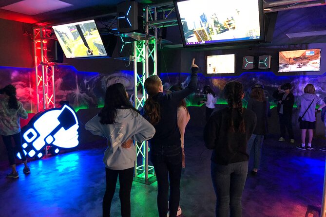 Virtual Reality (VR) Experience in Los Angeles - Best-Fit Plans: Families, Couples, and First-Time VR
