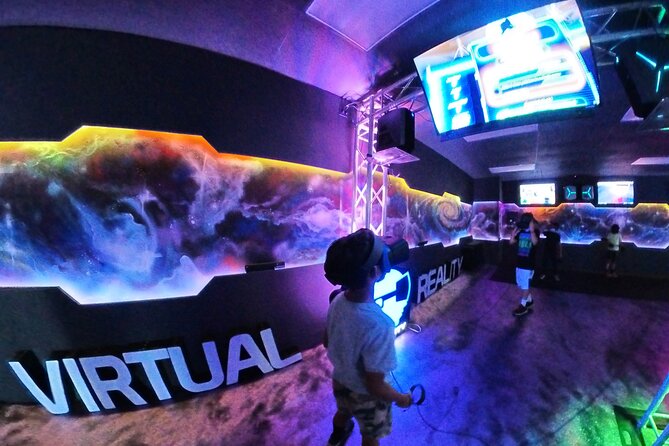Virtual Reality (VR) Experience in Los Angeles - Food, Drinks, and Keeping the Mood Right