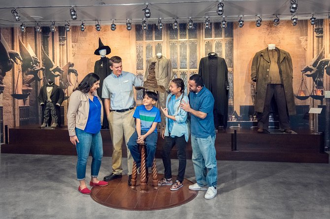Warner Bros. Studio Tour & Celebrity Homes Tour Package - Hollywood Sign, Walk of Fame, and Grauman’s Chinese Theatre