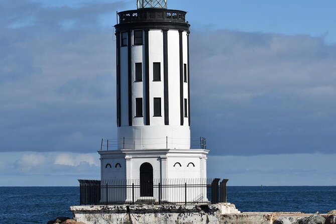 West Harbor LA 45-Minute Narrated Harbor Cruise of San Pedro - San Pedro Landmarks You’ll Spot From the Water
